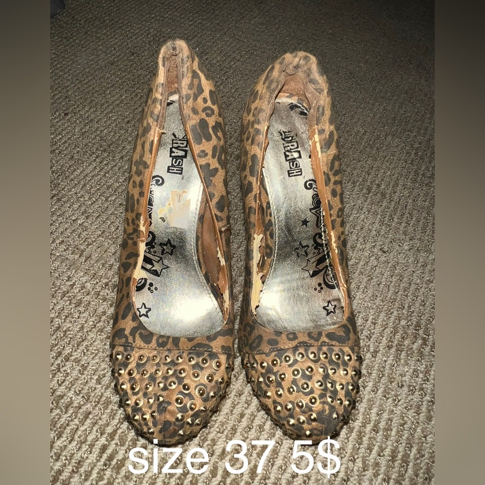 Size 7 panther heeled shows-Bundles sales